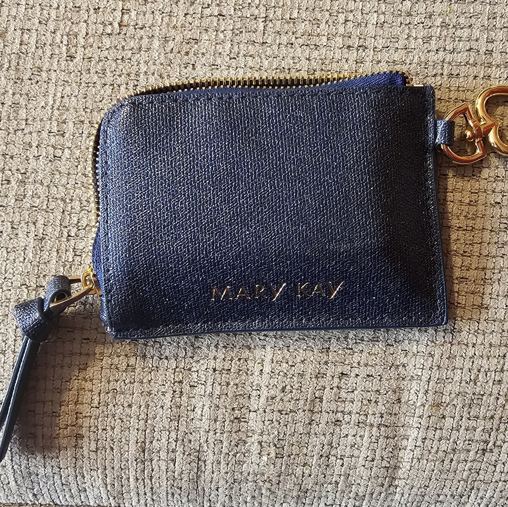 Mary kay wallet